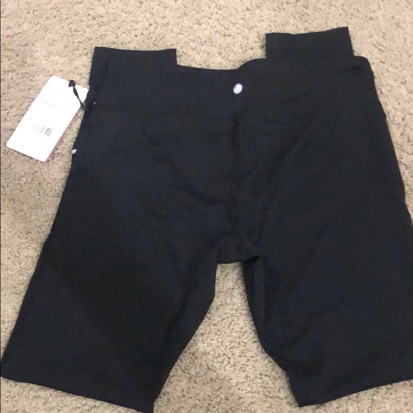 Yogalicious leggings silver stitching & net sides. - Picture 4 of 5